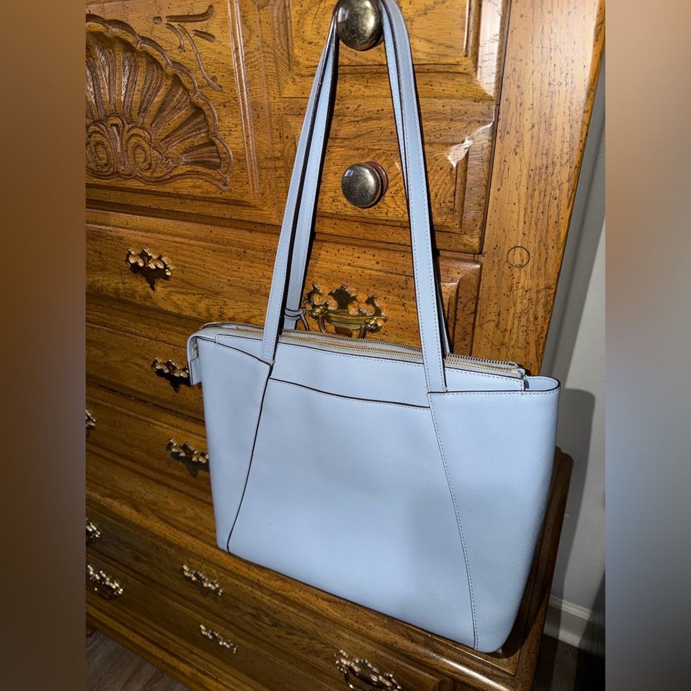 Michael Kors Blue Maddie Tote VGUC - Picture 2 of 8